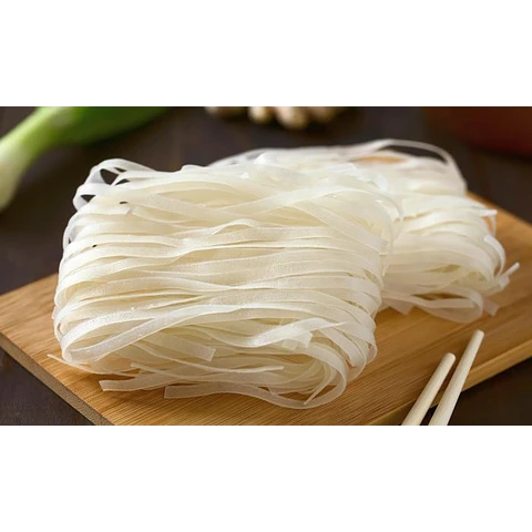 Fideos de arroz grueso